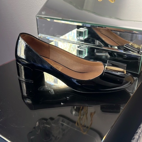 Black Patent leather Salvatore Ferragamo Heels - Picture 5 of 13